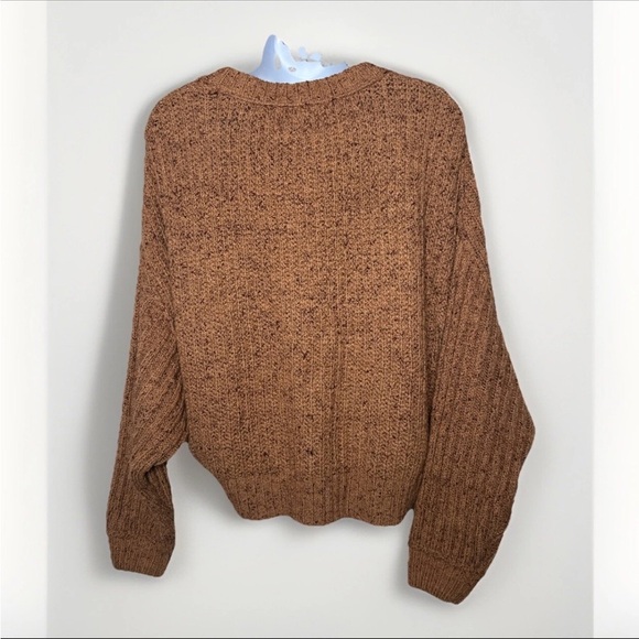 Free People Brown Crew Neck Cable-Knit Sweater Small Women’s Oversized Chunky - Picture 5 of 9